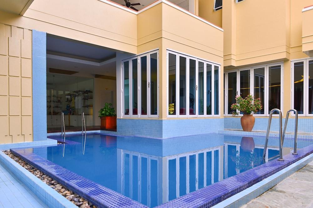 Reveries Maldives Gan  Exterior foto
